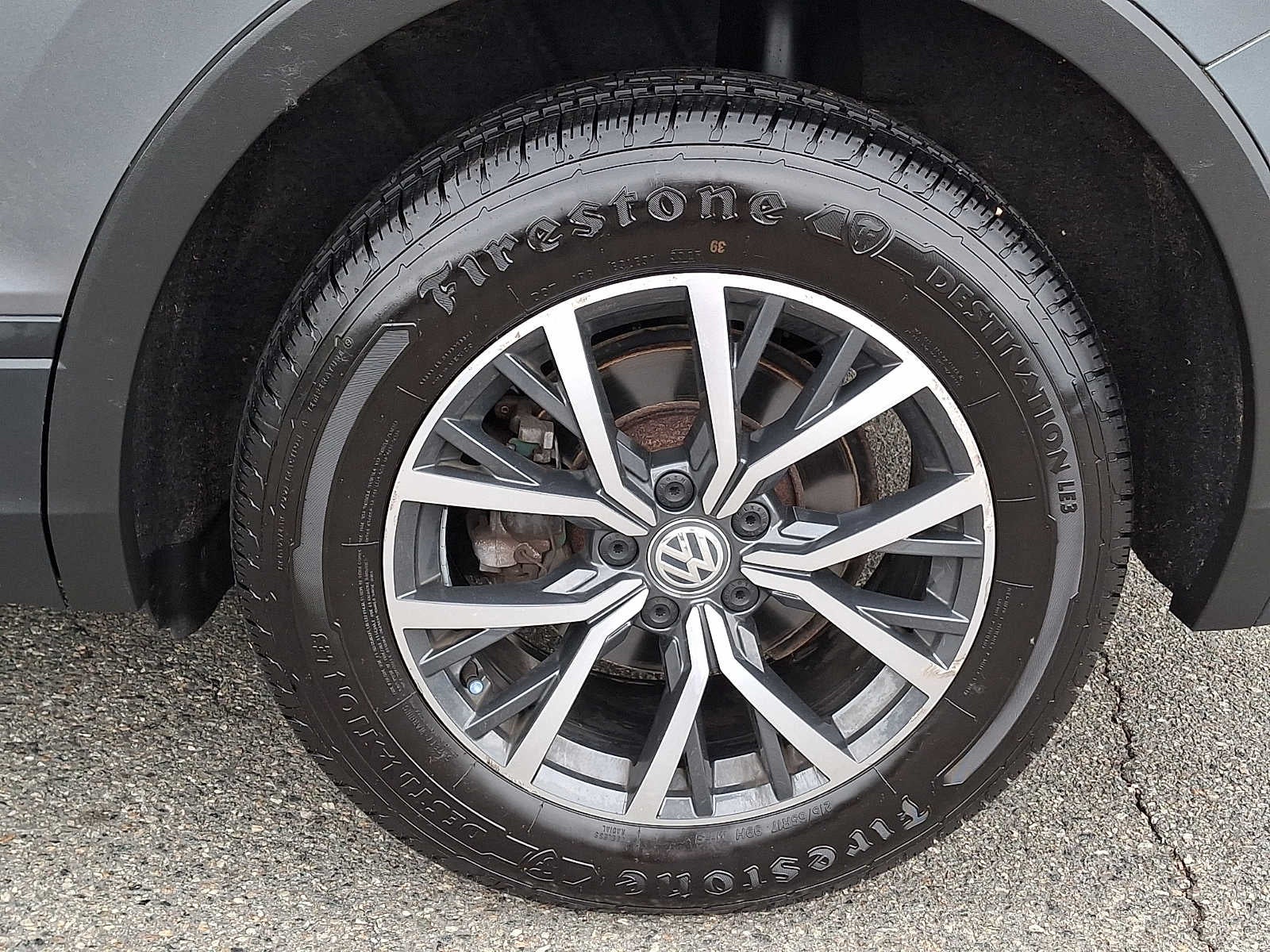 2019 Volkswagen Tiguan SE