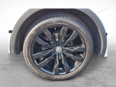 2021 Volkswagen Tiguan SE R-Line Black