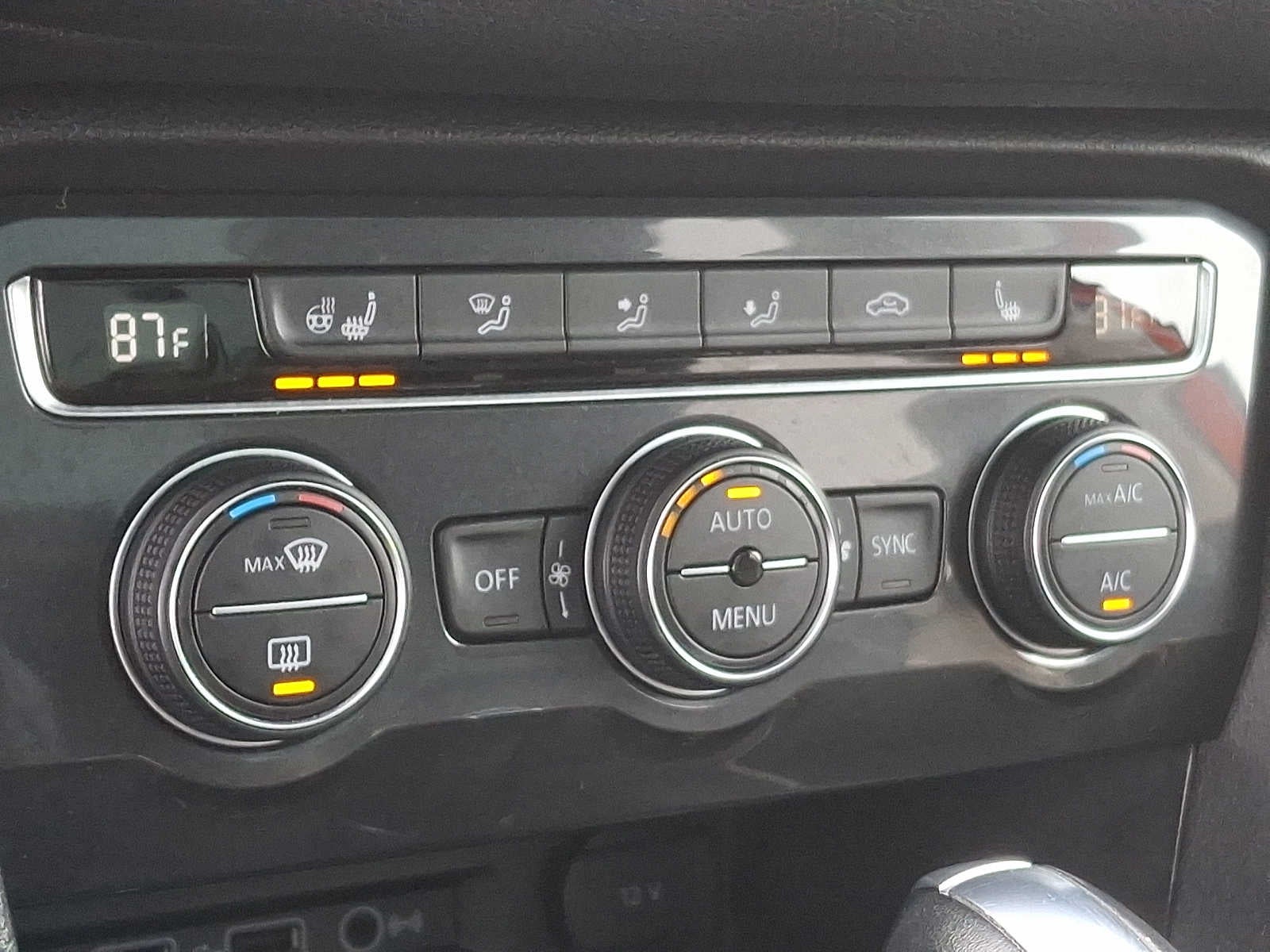 2019 Volkswagen Tiguan SEL Premium