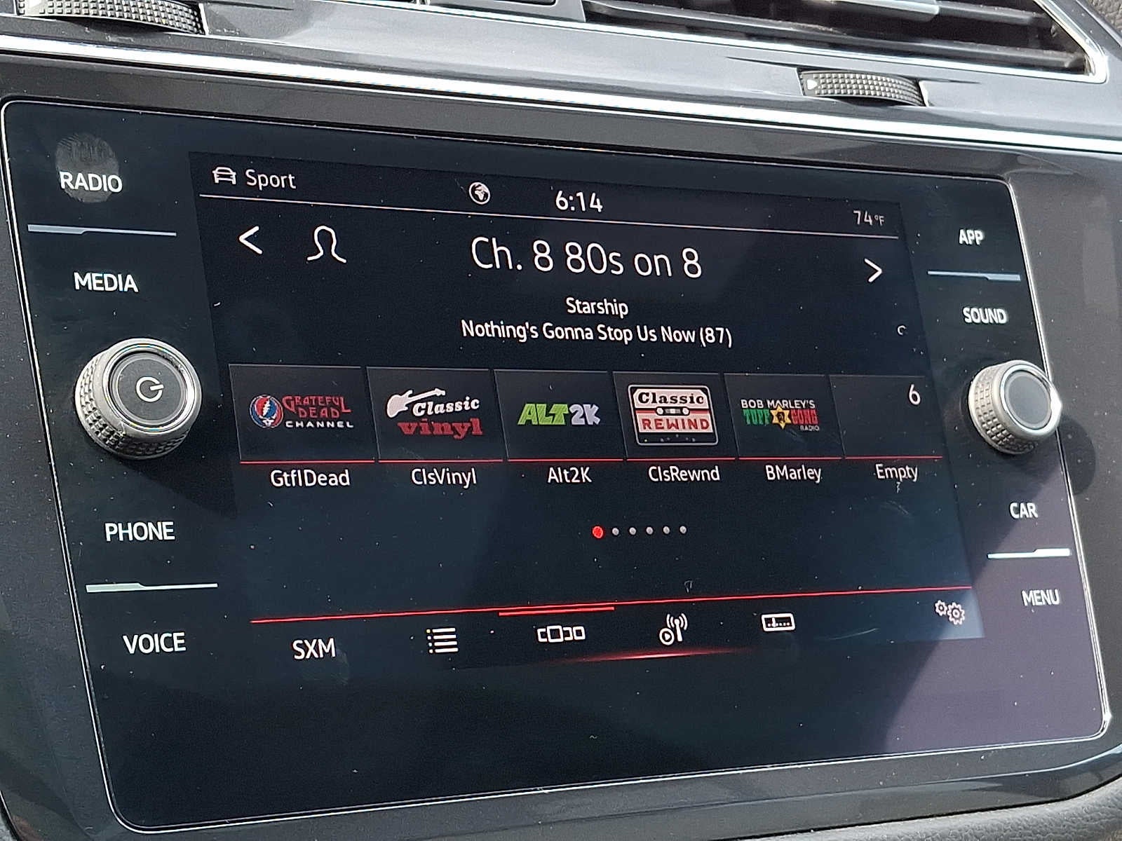 2022 Volkswagen Tiguan SE R-Line Black