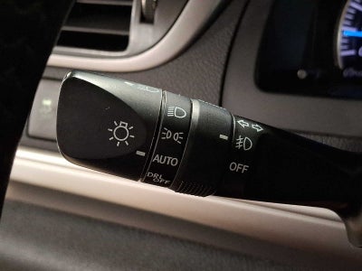 2014 Toyota Camry 2014.5 4dr Sdn I4 Auto SE