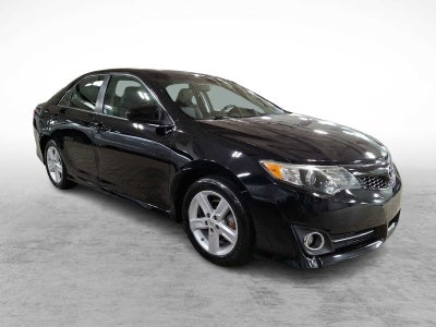 2014 Toyota Camry 2014.5 4dr Sdn I4 Auto SE
