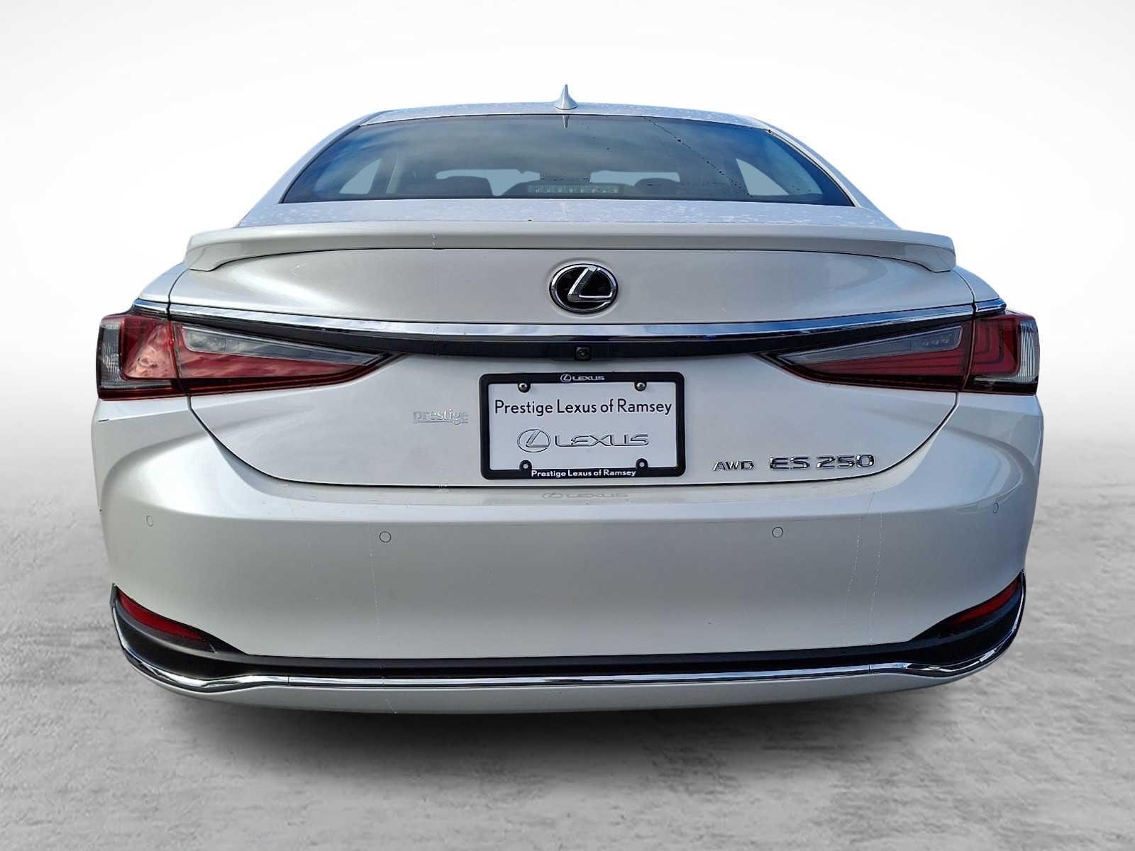 2023 Lexus ES 250 AWD ES 250 AWD