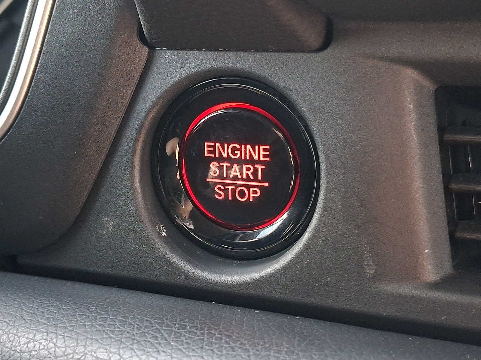 2023 Honda Pilot EX-L 8 Passenger