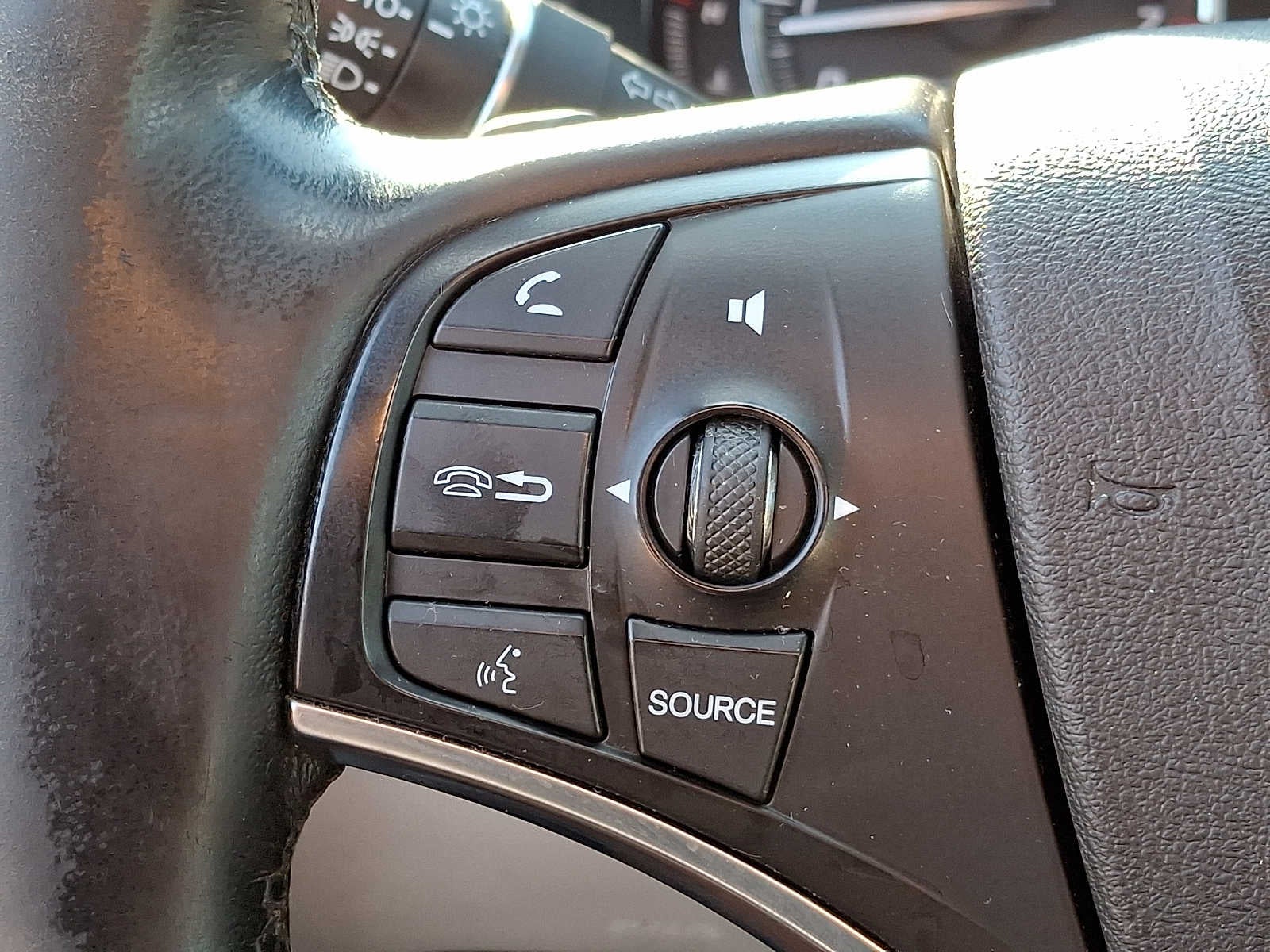 2016 Acura MDX SH-AWD 4dr w/Tech