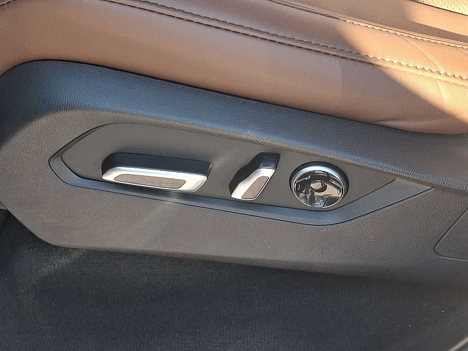 2022 Acura MDX w/Technology Package