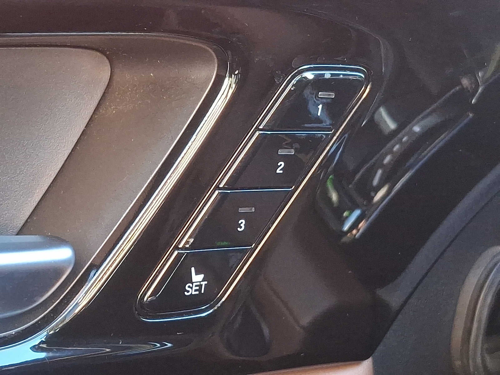 2022 Acura MDX w/Technology Package