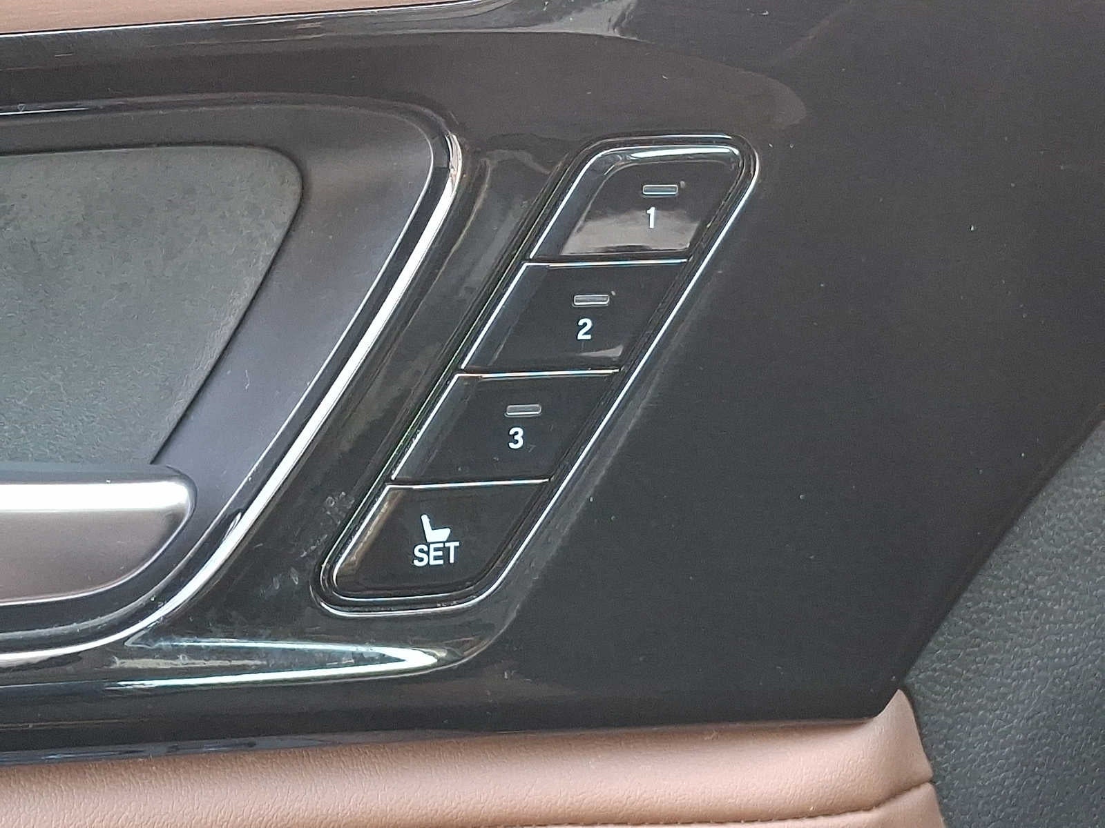 2023 Acura MDX w/Technology Package