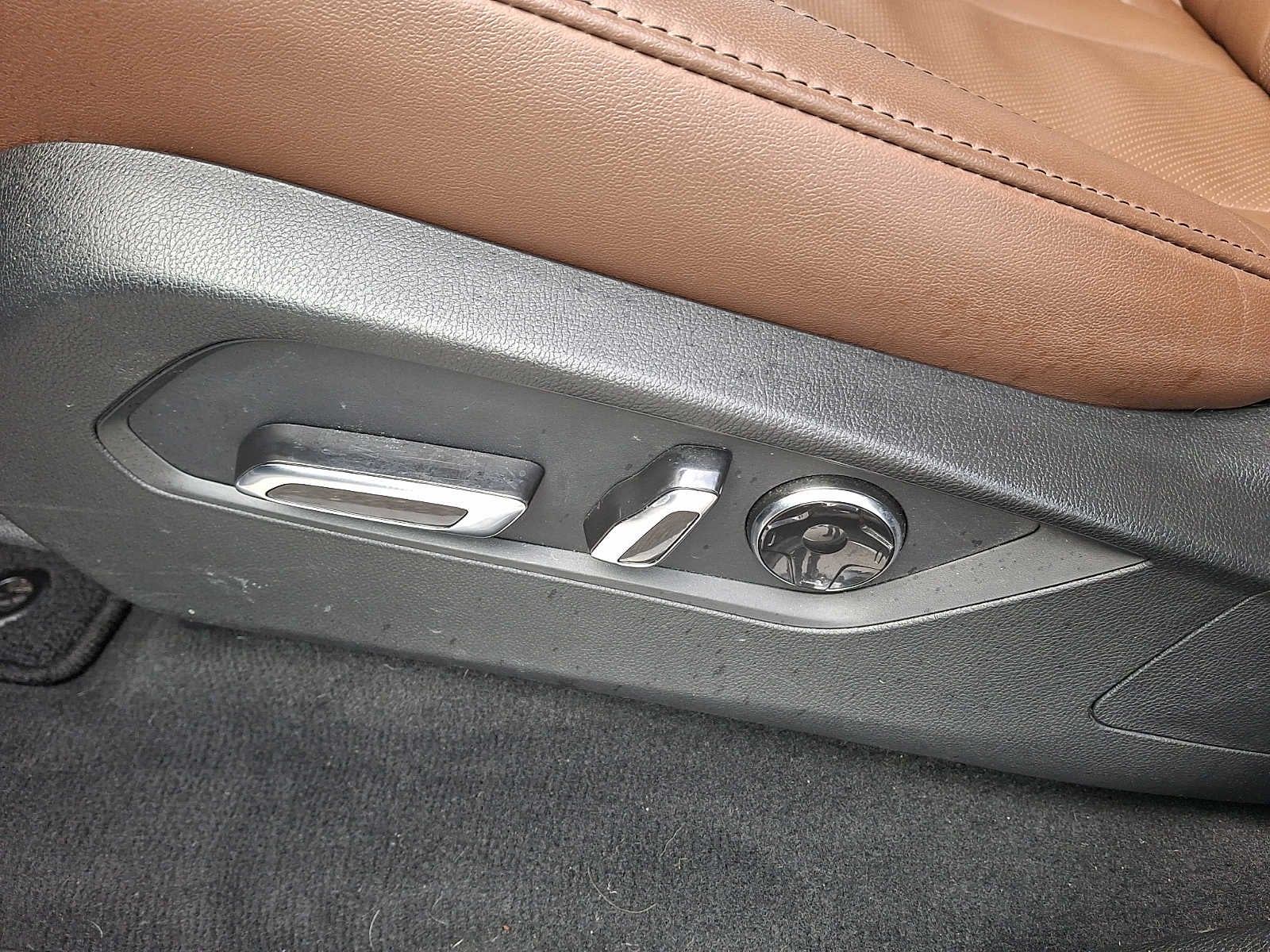 2023 Acura MDX w/Technology Package