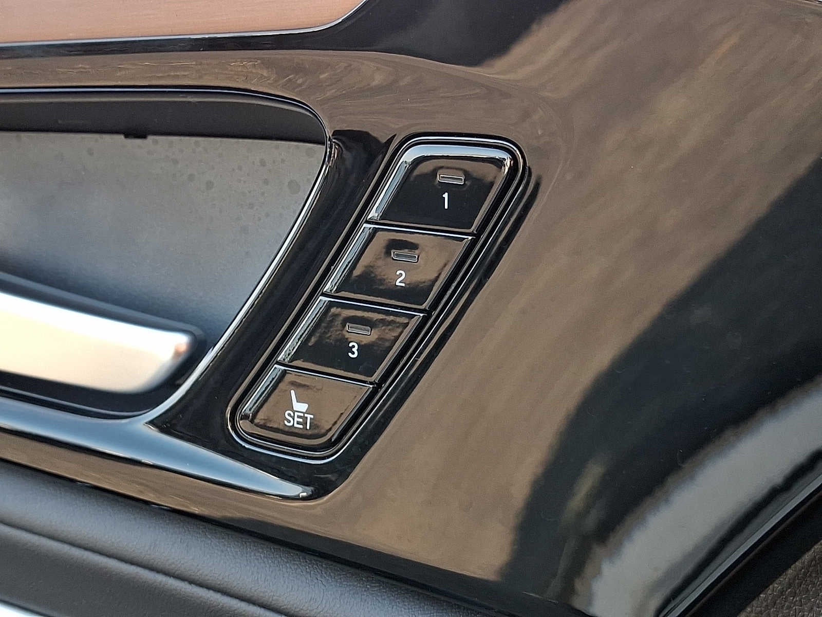 2022 Acura MDX w/Technology Package