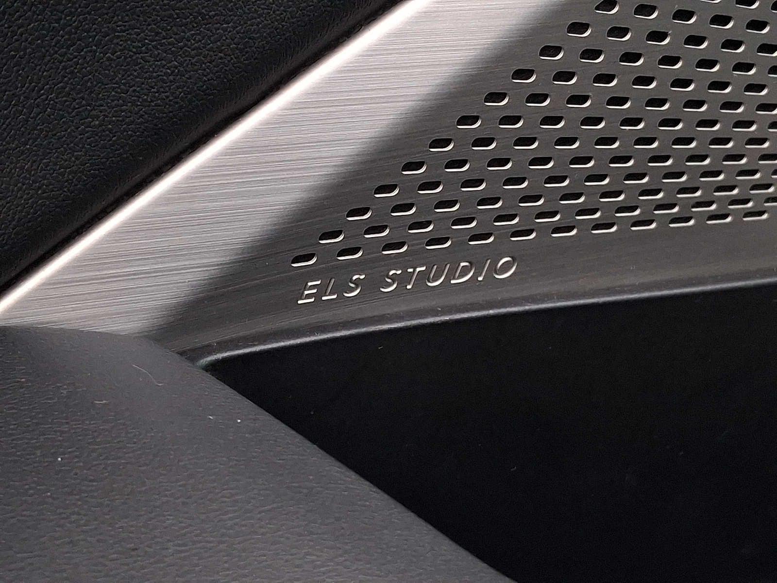 2024 Acura MDX w/Technology Package