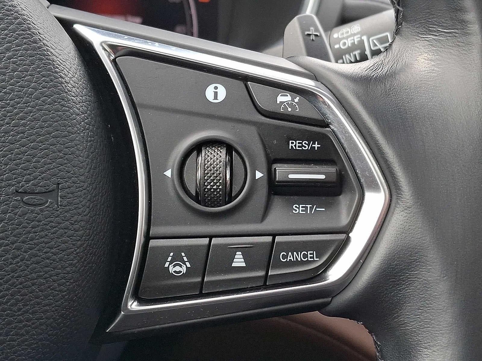 2023 Acura MDX w/Technology Package