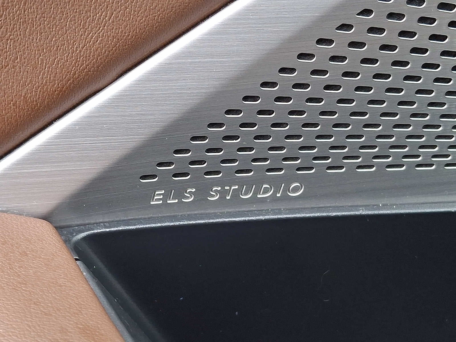 2023 Acura MDX w/Technology Package