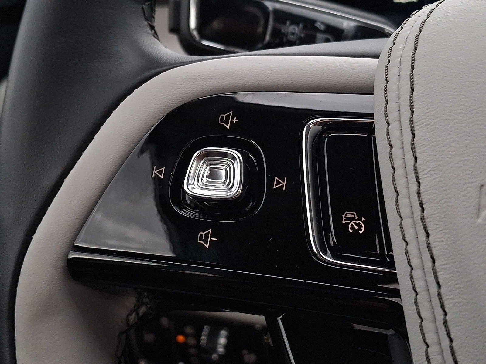 2026 Lincoln Aviator Reserve AWD