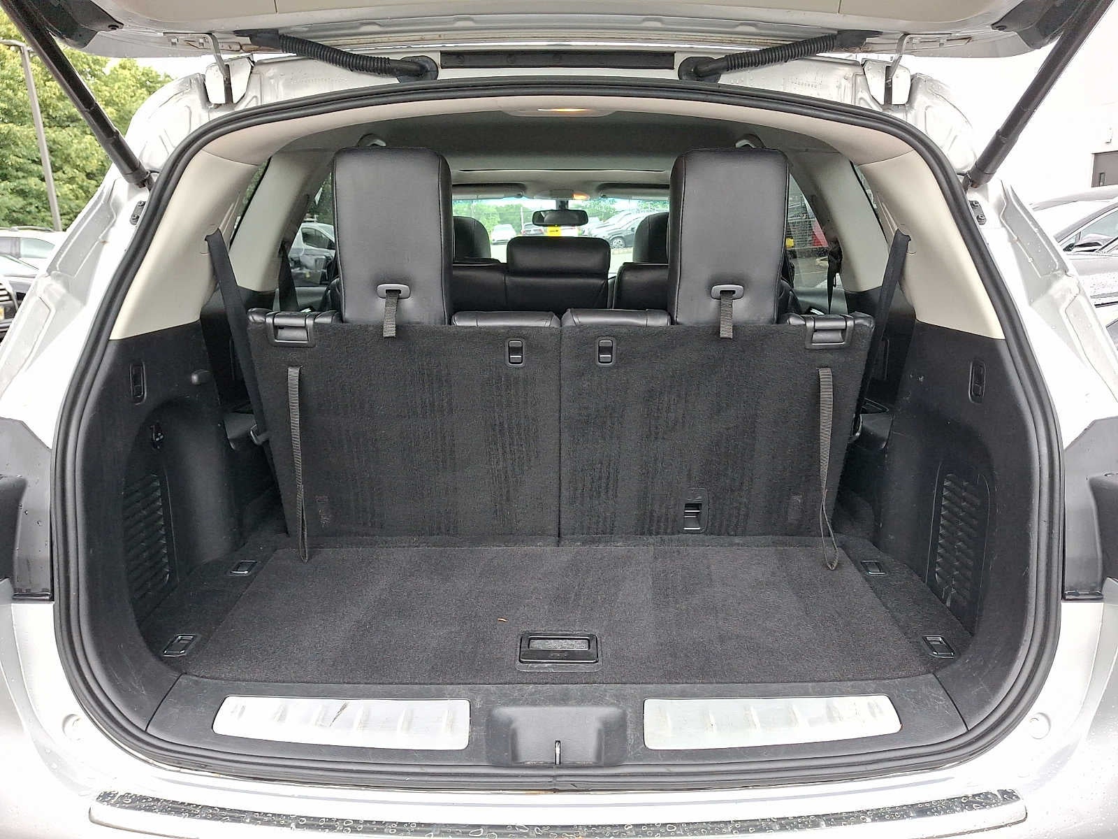 2014 INFINITI QX60 AWD 4dr