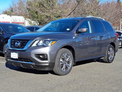 2020 Nissan Pathfinder S