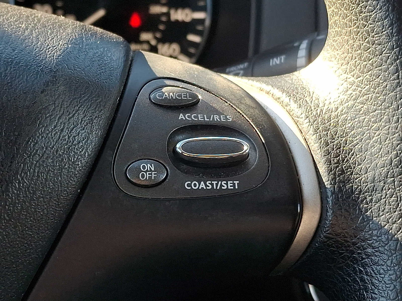 2020 Nissan Pathfinder S