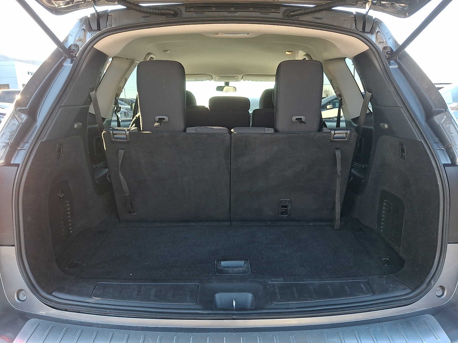 2020 Nissan Pathfinder S