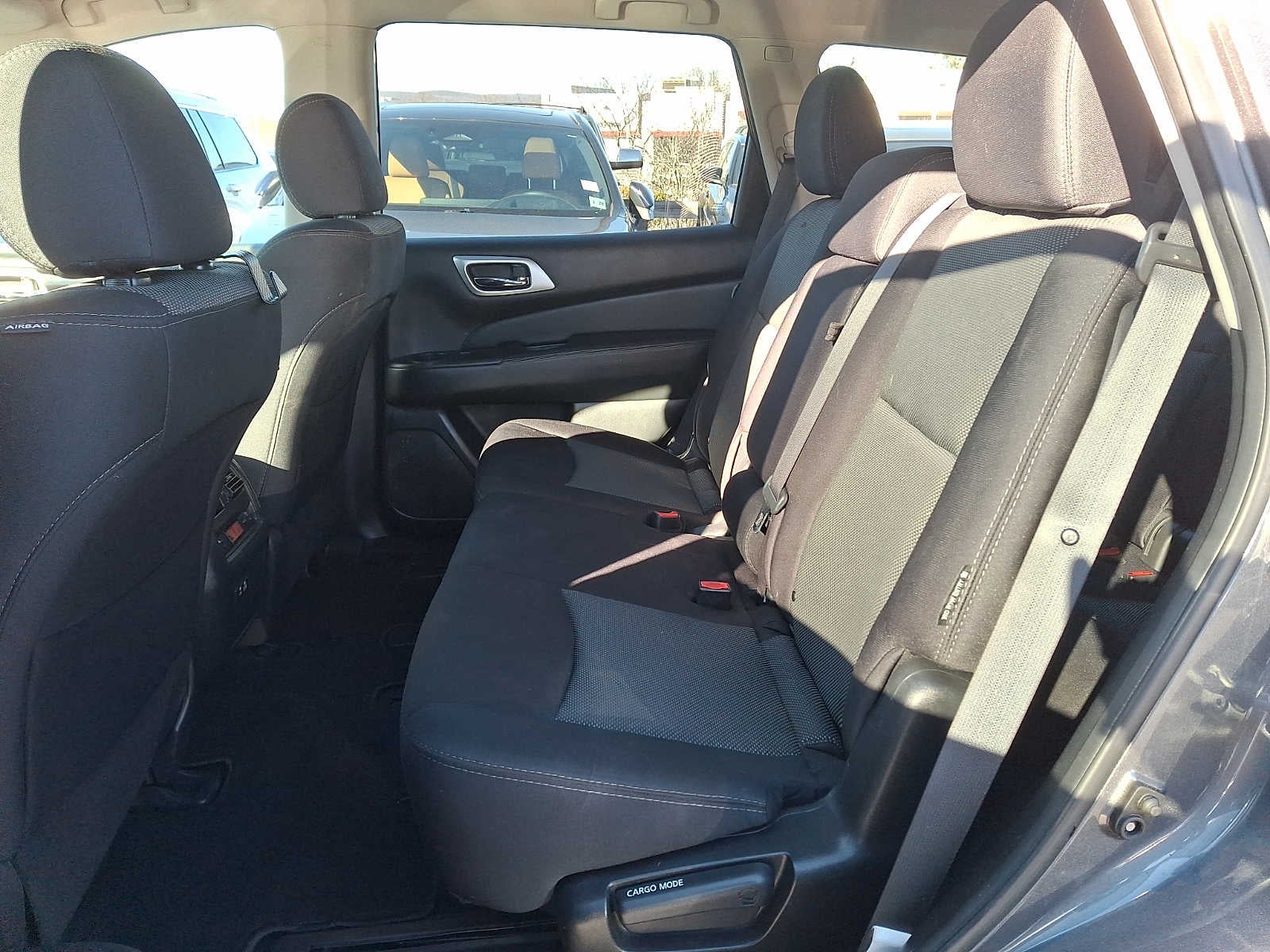 2020 Nissan Pathfinder S