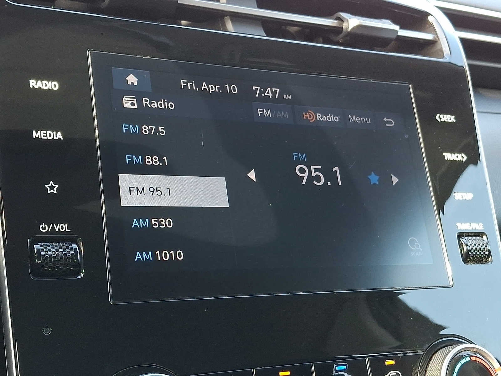 2023 Hyundai Tucson SE