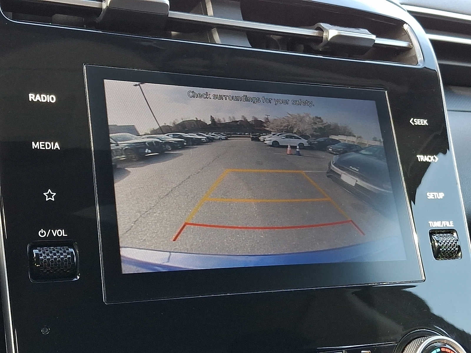 2023 Hyundai Tucson SE
