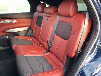 2024 Genesis GV70 2.5T AWD