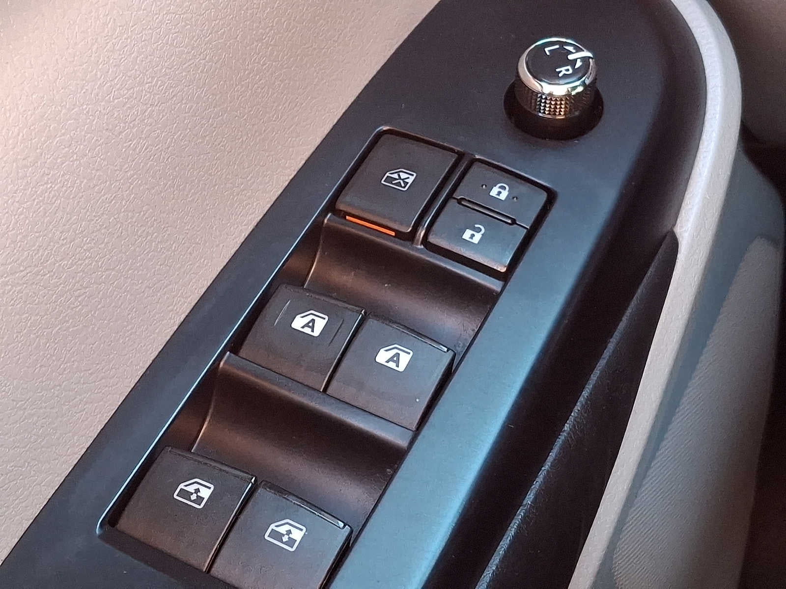 2015 Toyota Highlander LE Plus