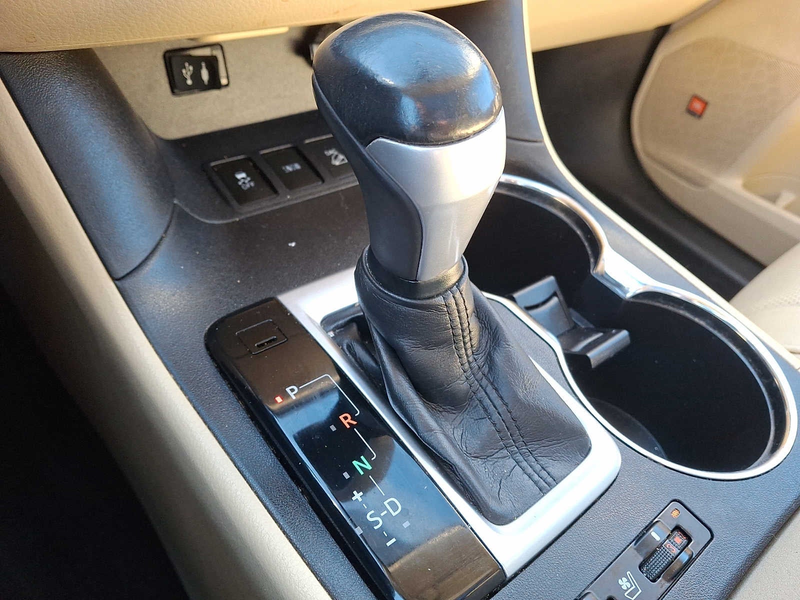 2015 Toyota Highlander Limited Platinum