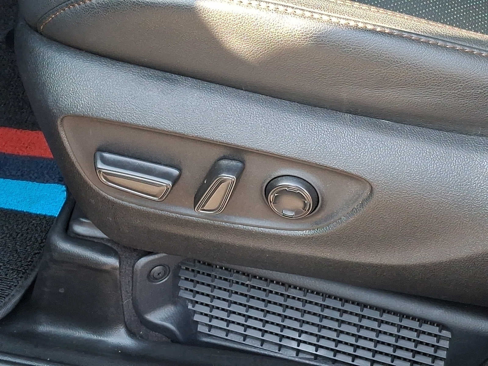 2025 Toyota Sienna Platinum