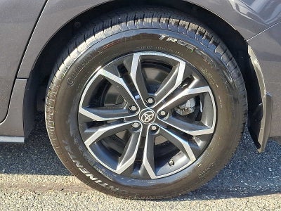 2025 Toyota Sienna Platinum