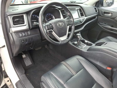 2018 Toyota Highlander SE