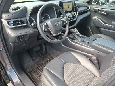 2023 Toyota Highlander XSE