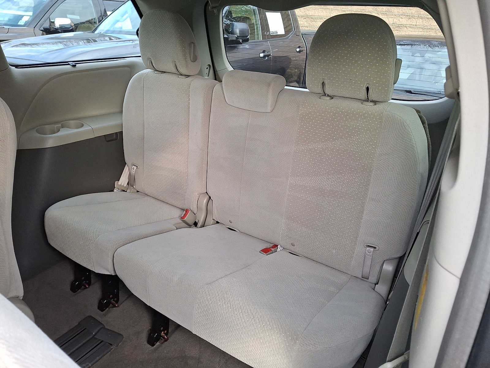 2014 Toyota Sienna LE