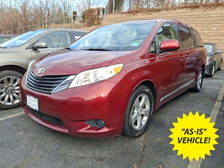 2014 Toyota Sienna LE