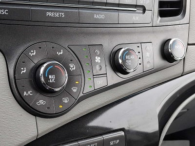 2012 Toyota Sienna LE