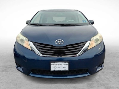 2012 Toyota Sienna LE