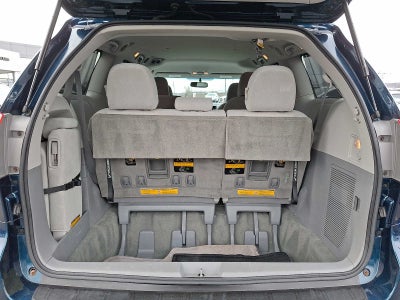 2012 Toyota Sienna LE