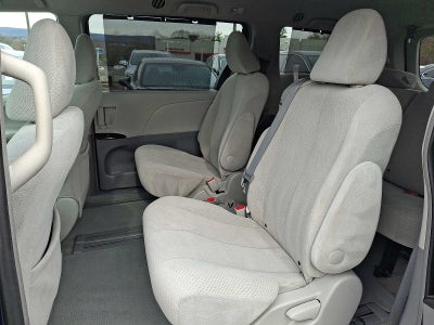 2012 Toyota Sienna LE