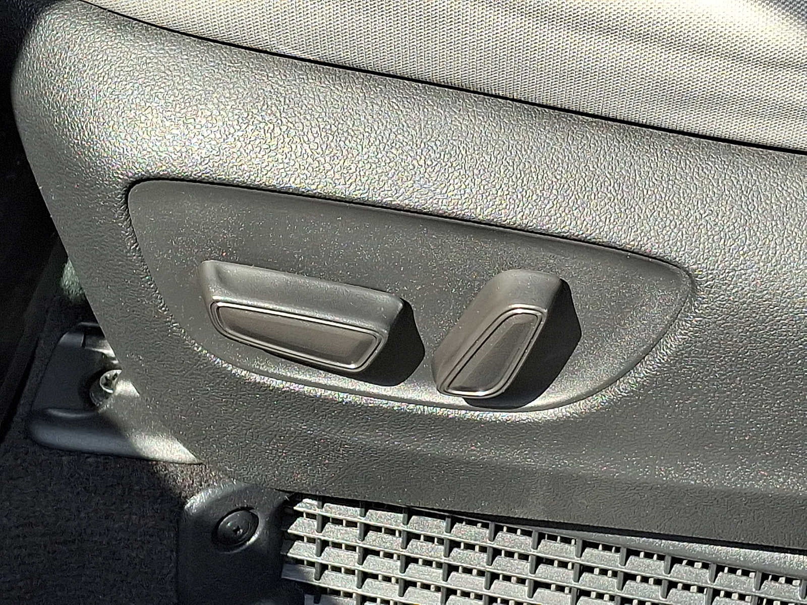 2023 Toyota Sienna LE