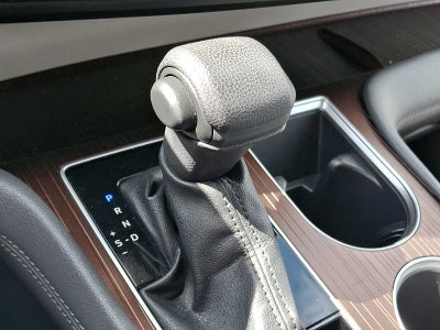 2023 Toyota Sienna LE