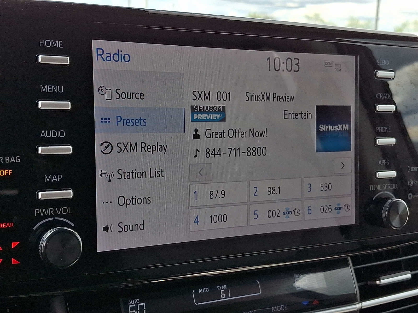 2023 Toyota Sienna LE