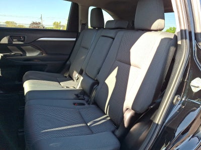 2019 Toyota Highlander LE