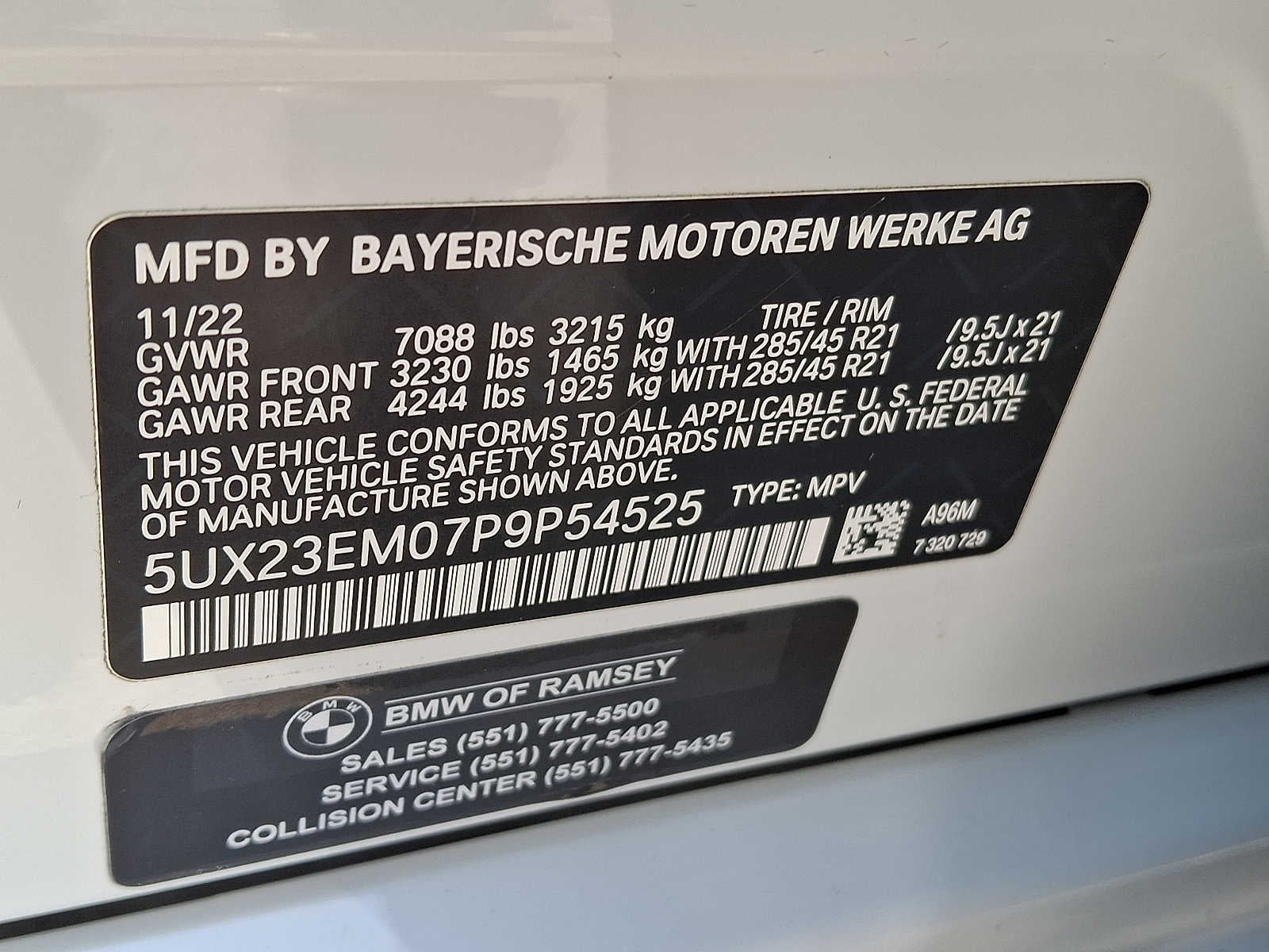 2023 BMW X7 xDrive40i