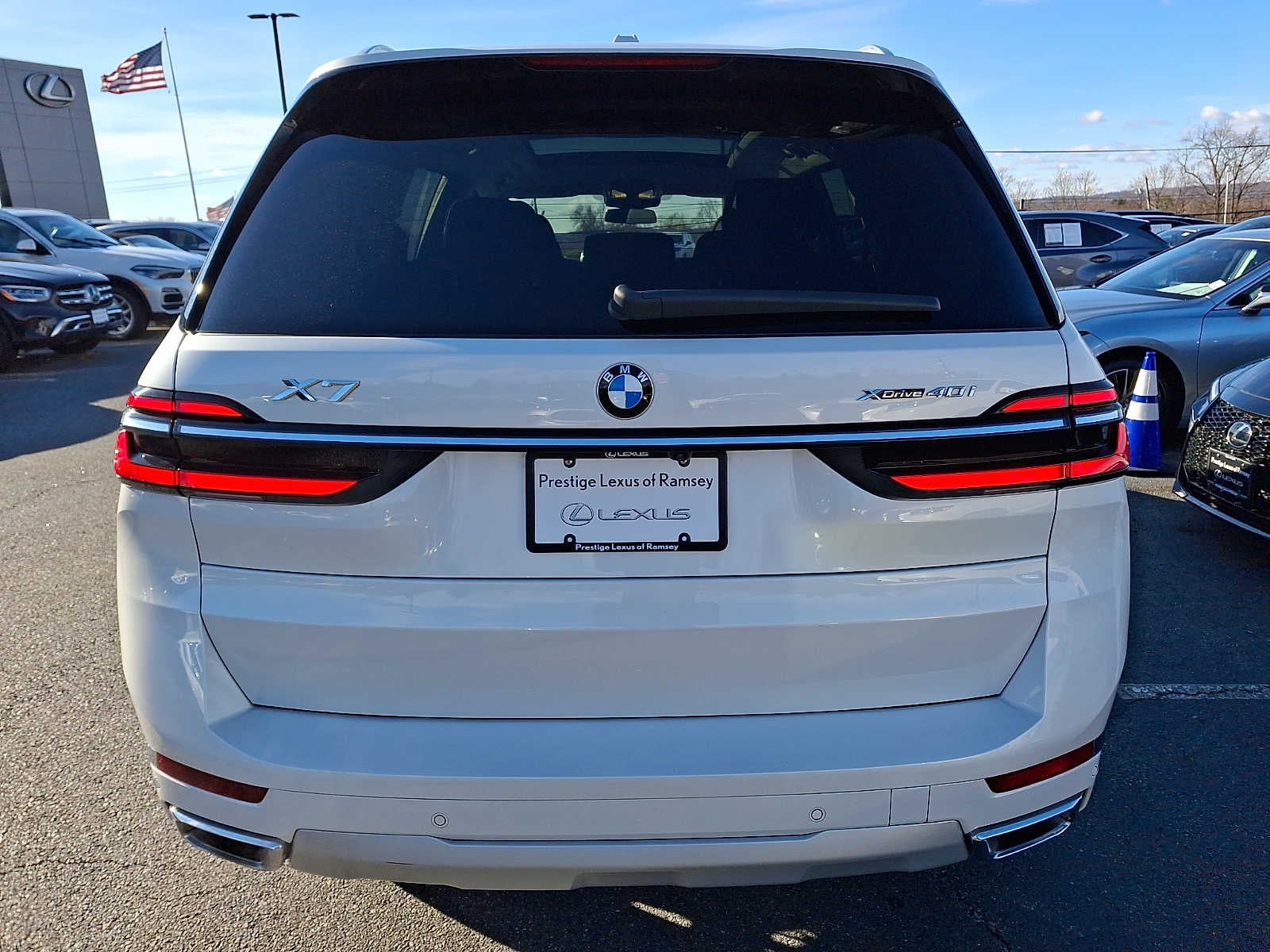 2023 BMW X7 xDrive40i