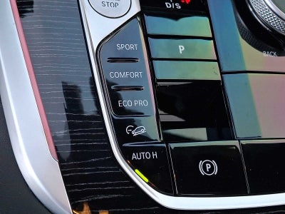 2025 BMW X5 xDrive40i xDrive40i