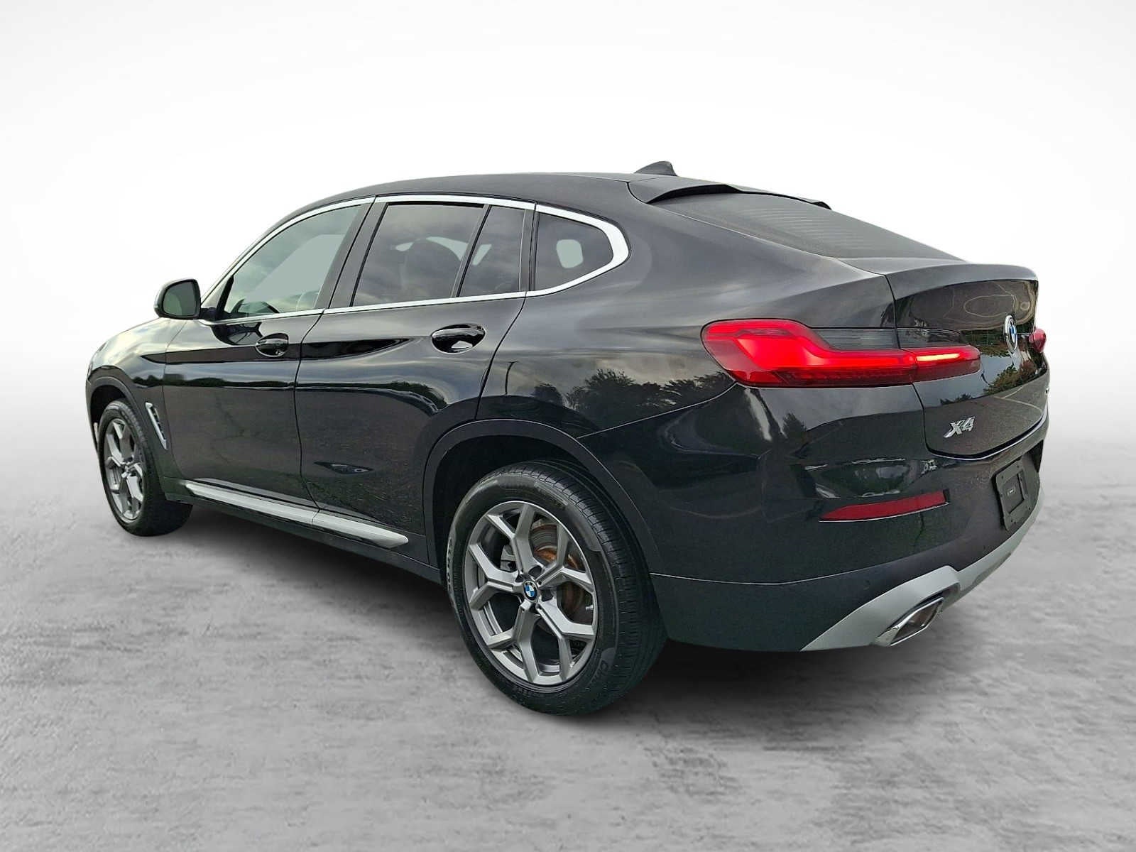 2025 BMW X4 xDrive30i Sports Activity Coupe