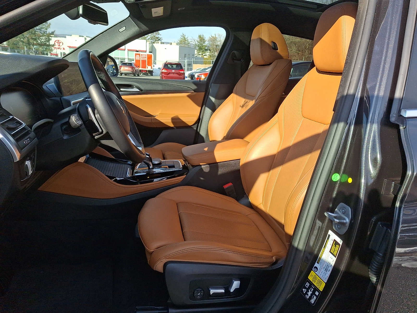 2022 BMW X4 xDrive30i