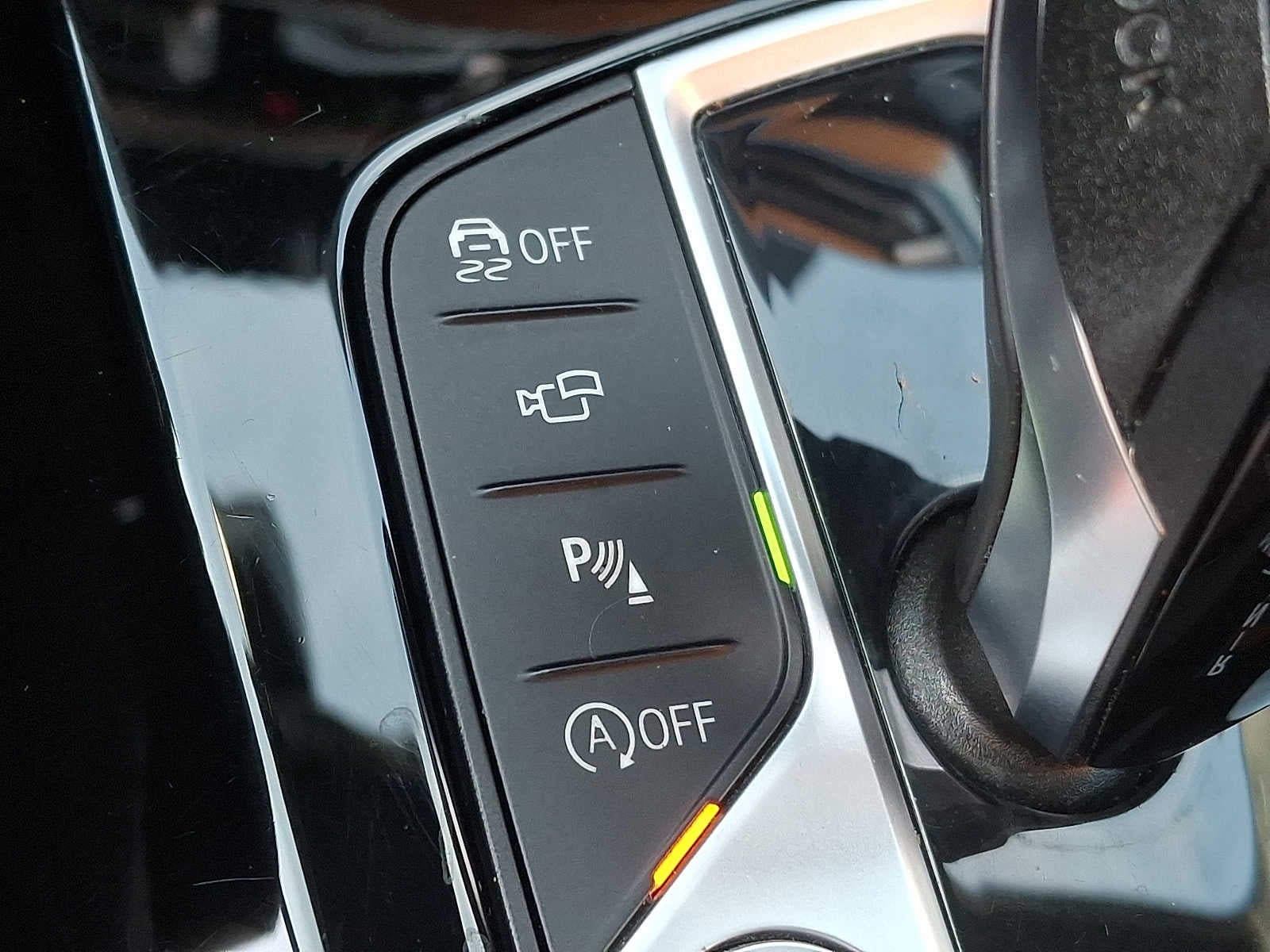 2022 BMW X4 xDrive30i