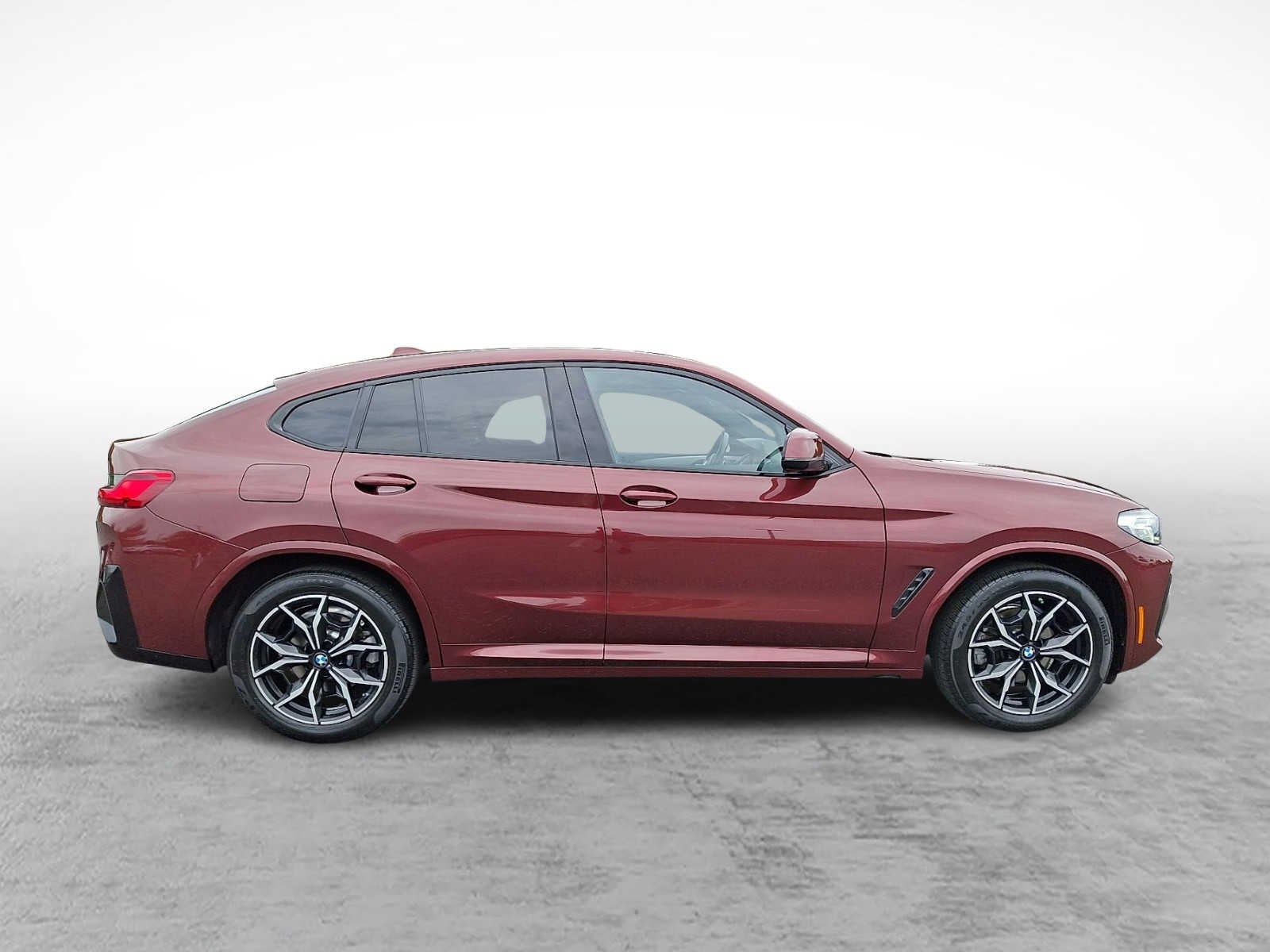 2023 BMW X4 xDrive30i xDrive30i