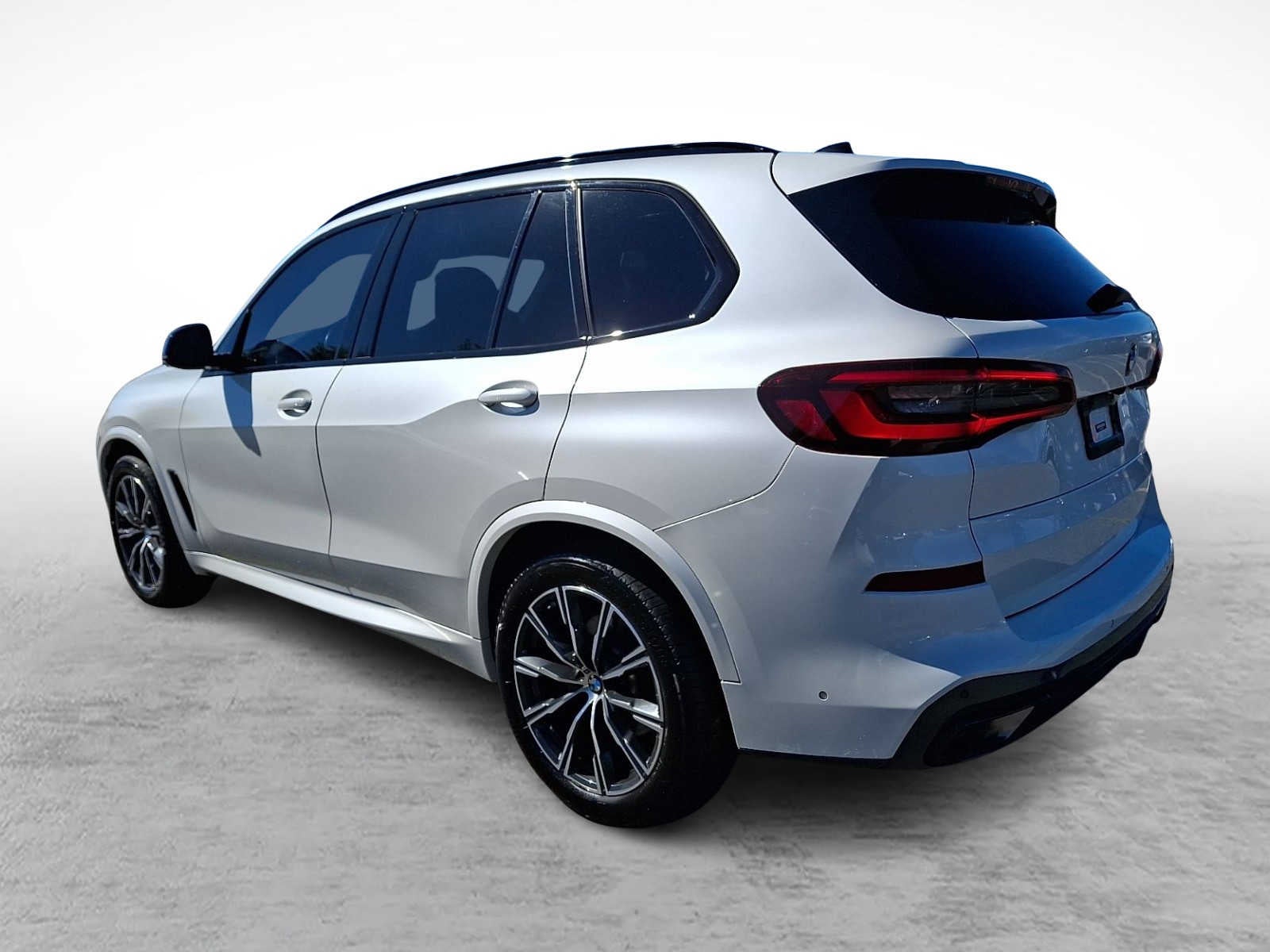 2023 BMW X5 xDrive40i xDrive40i